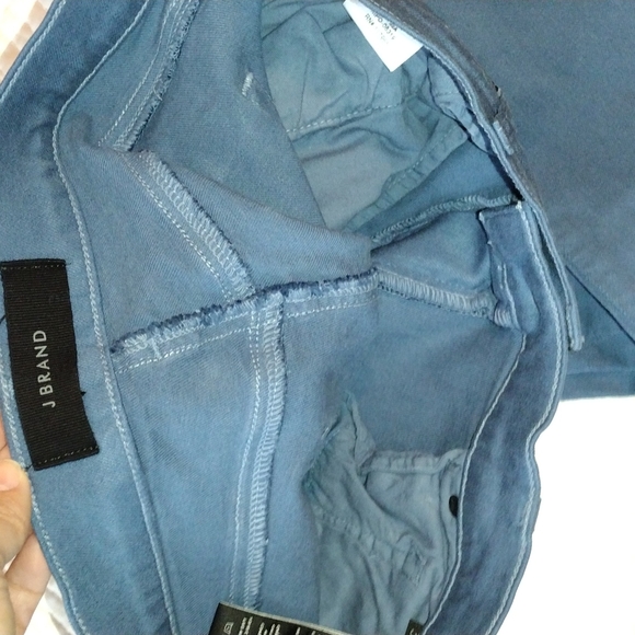 J Brand Jean - Picture 2 of 4